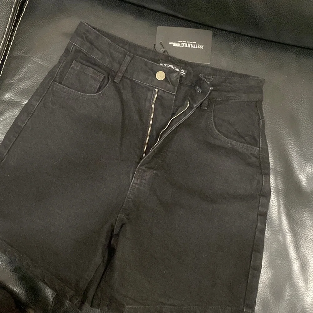 BRAND NEW PLT mom denim shorts - Picture 1 of 2
